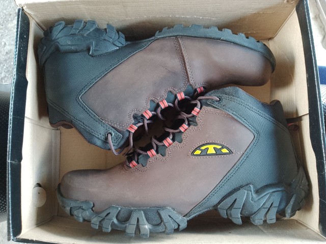 Bull Terrier Sapatos: Compre com até −44% | Stylight