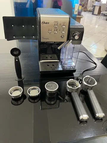 Máquina de Café Oster Prima Latte em segunda mão durante 50 EUR em