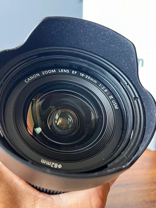 Lente Canon EF 16-35mm f/2.8L III USM - Foto 3