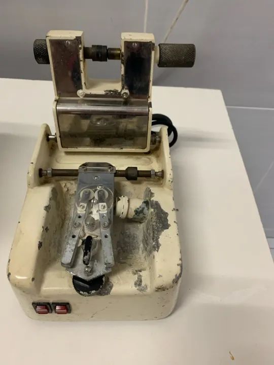 Ranhuradora Canaleteira Ghirelli Automatica - Foto 2