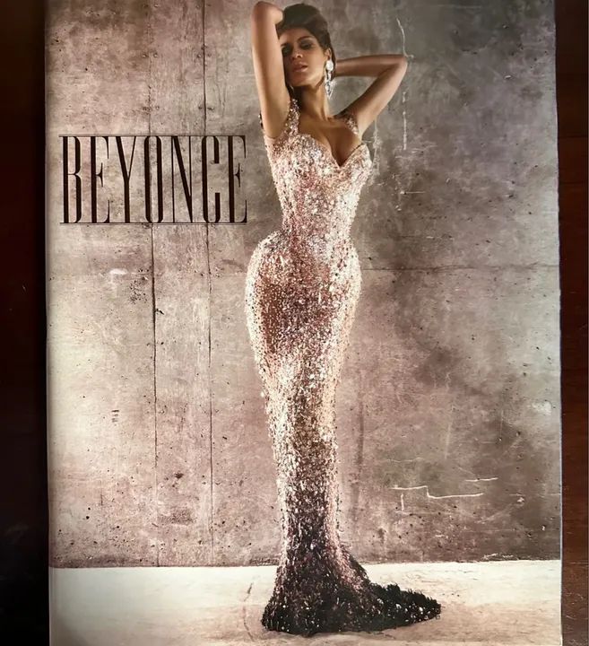 Beyoncé - I am Tour Book
