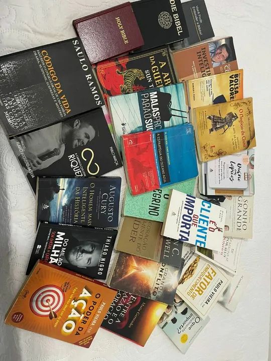 VENDO LIVROS DIVERSOS - 15,00 CADA - Foto 2