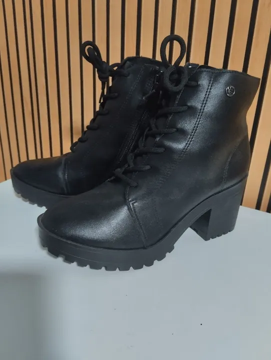 Bota/Coturno Feminino Tratorado c/Zíper Lateral - Via Marte