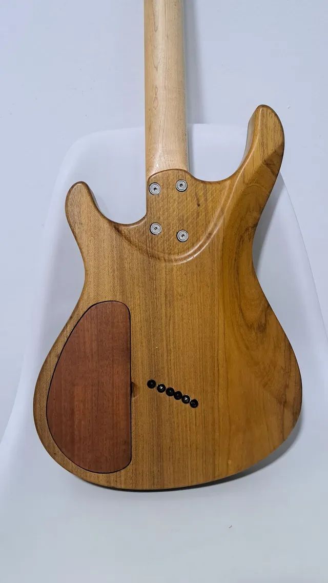Guitarra Zivan Custom Multiscale  - Foto 4