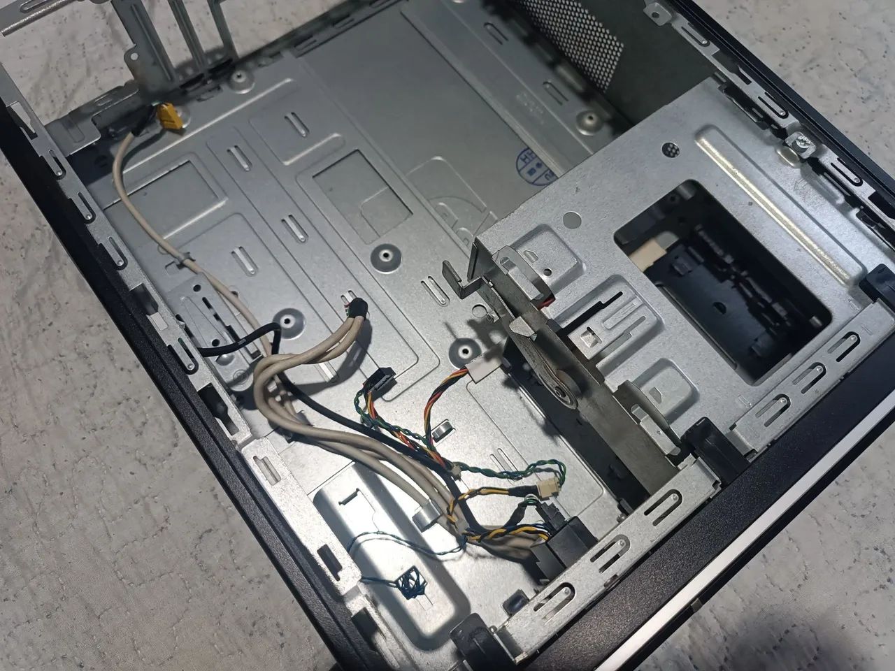 Gabinete HP Pavilion Slimline sem fonte - Foto 3