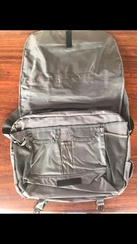 Pasta tipo carteiro Guess  - Foto 2