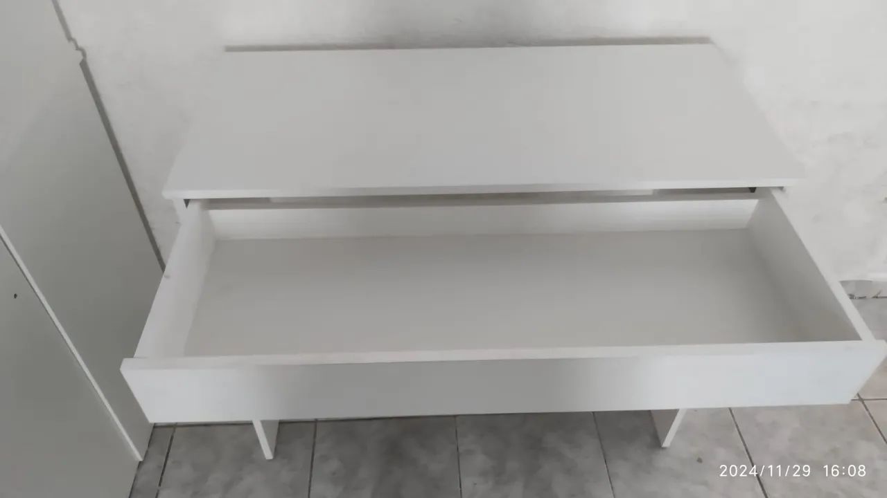 Mesa branca para estudo  com gaveta e sem gaveta  - Foto 3