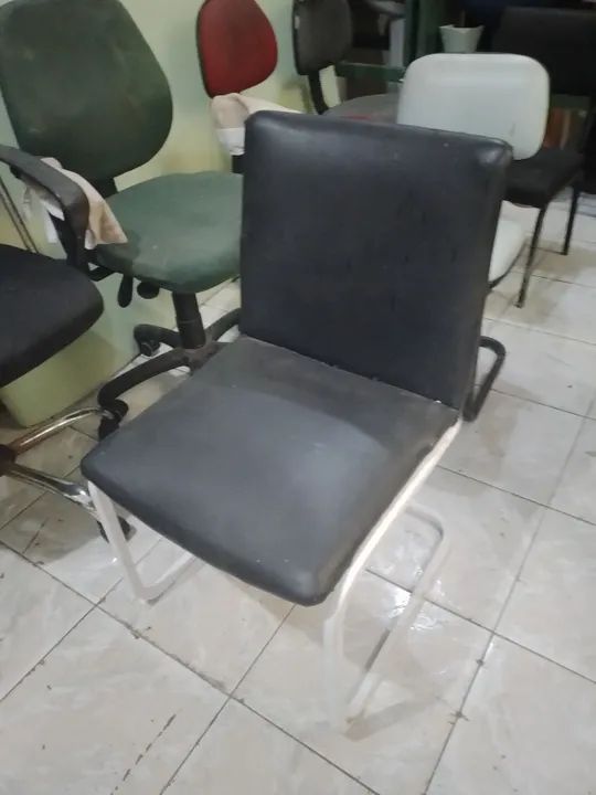 Cadeiras para escritório  40$ cada.  - Foto 3