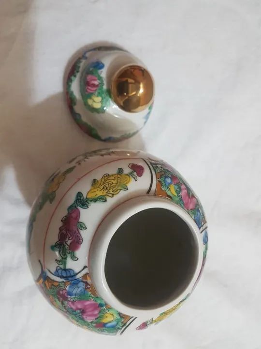 Vaso com Flores em Cerâmica - Vintage - Foto 2