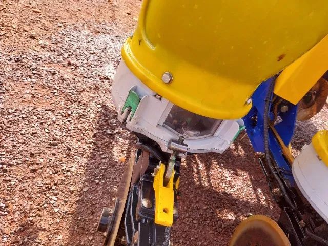 Plantadeira Tatu PST Plus Flex - Foto 5