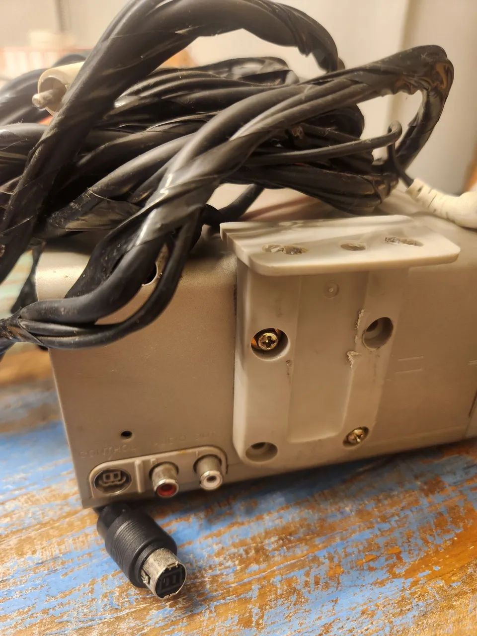 Toca-CDs (CD changer) da marca Sony, modelo CDX-717 - Foto 3