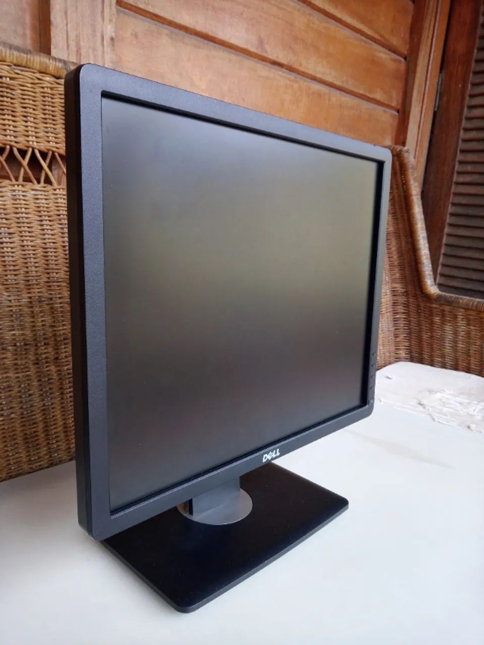 Monitor Dell P1913sb 19 Polegadas Led Displayport Vga E Dvi