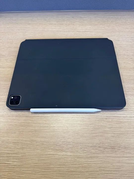 iPad Pro 6th generation 12.9? - Foto 2