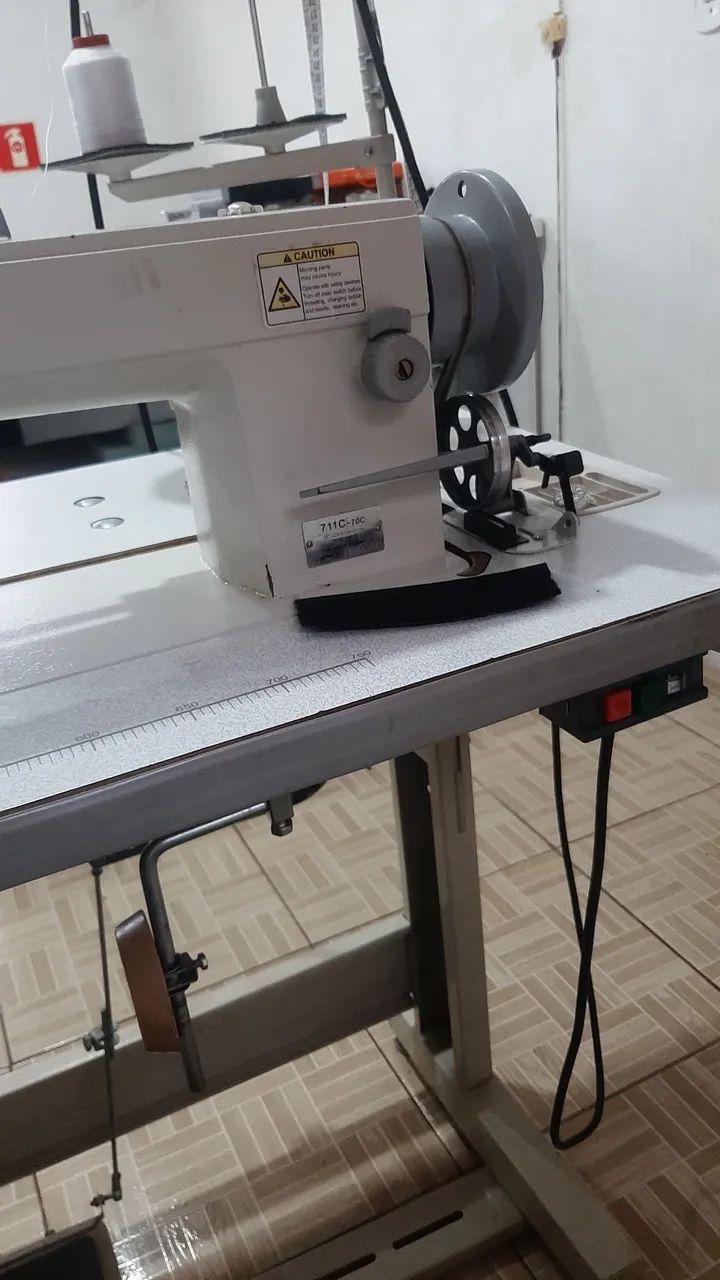 Máquina de Costura Industrial Singer - Foto 6