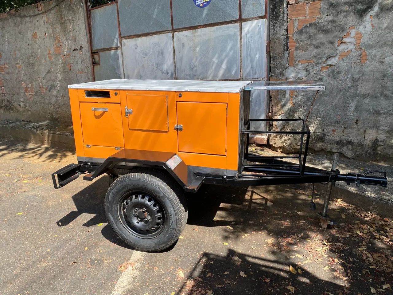 Trailer/Reboque Cozinha Móvel  - Foto 2