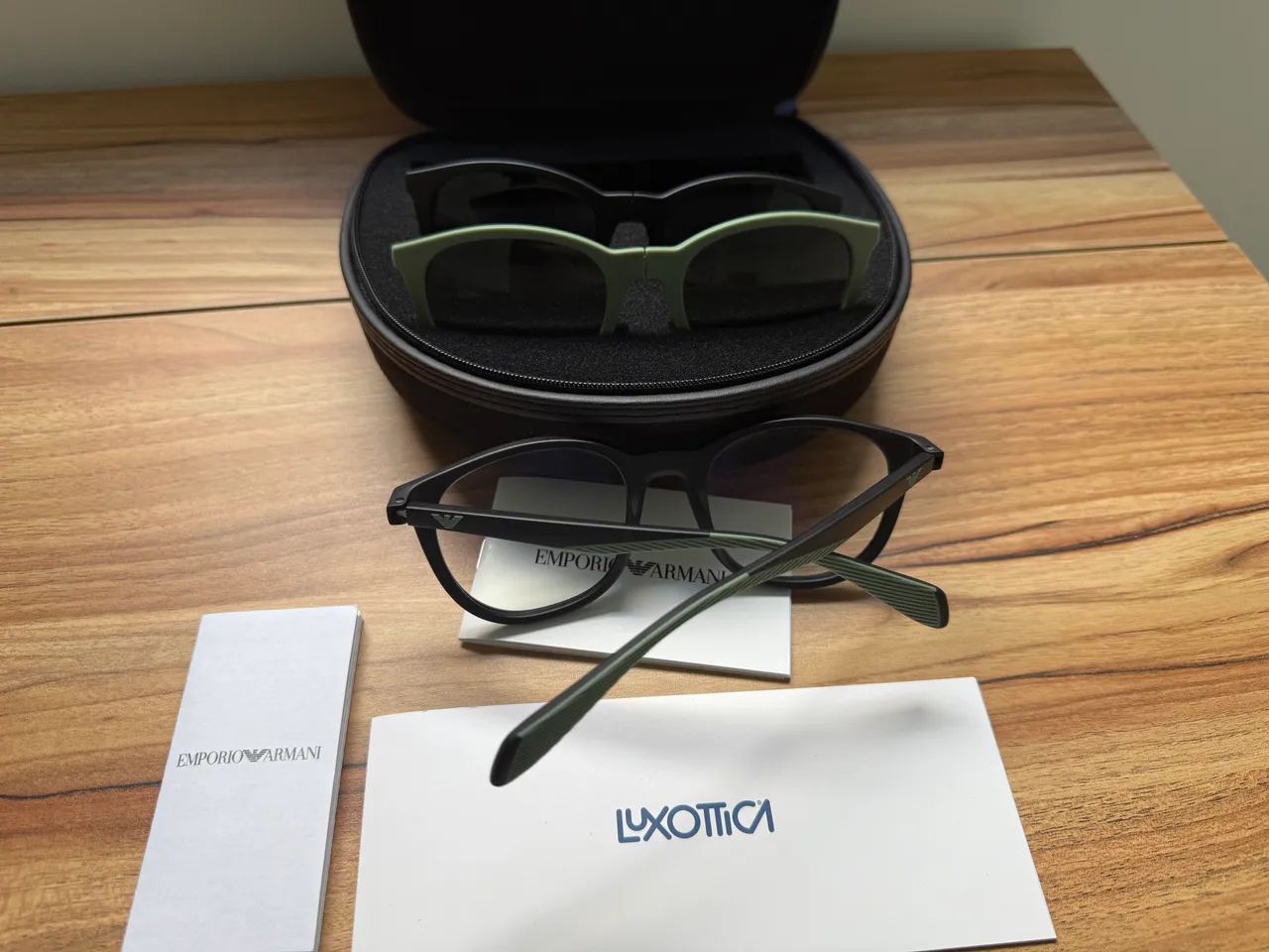 Oculos Emporio Armani - Linha Clip On - Foto 4
