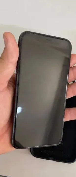 iPhone 11 preto 64 gigas  - Foto 2
