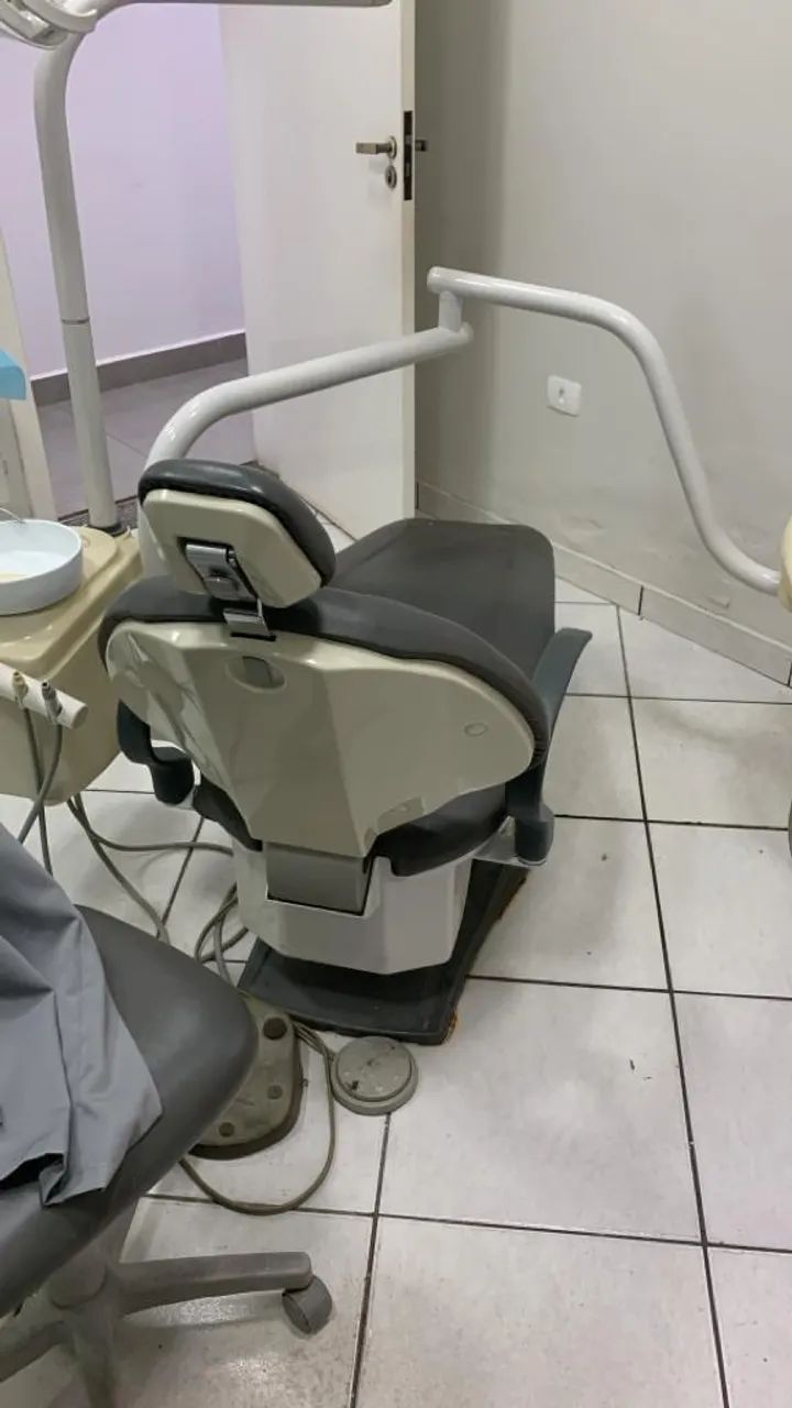 Cadeira Odontológica Dabi Atlante Croma - Foto 2