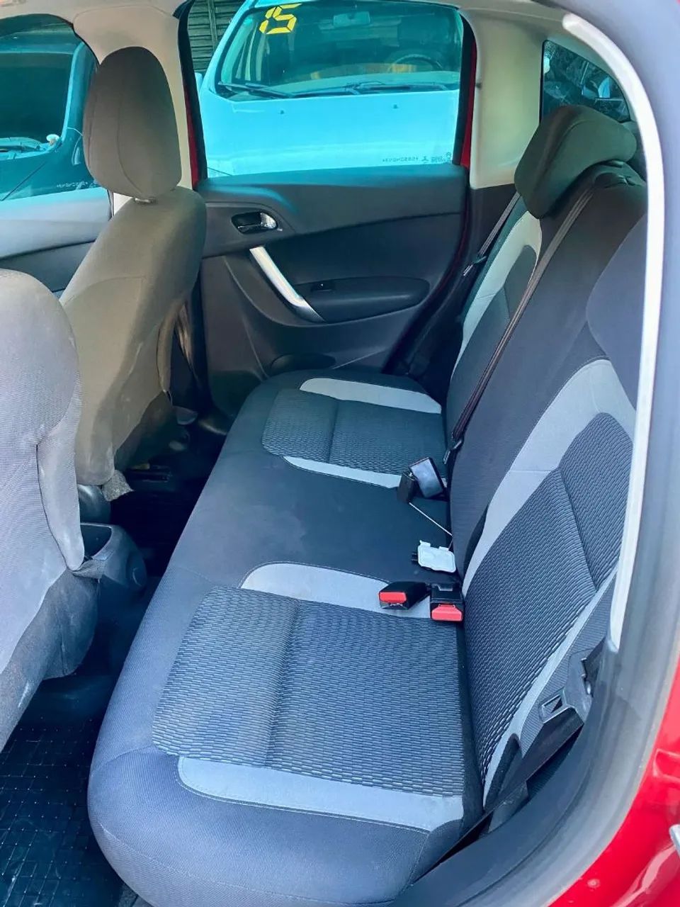 VENDO CITROEN C3 2016 , PEQUENA ENTRADA+ R$562,31 FIXAS !!!  - Foto 3