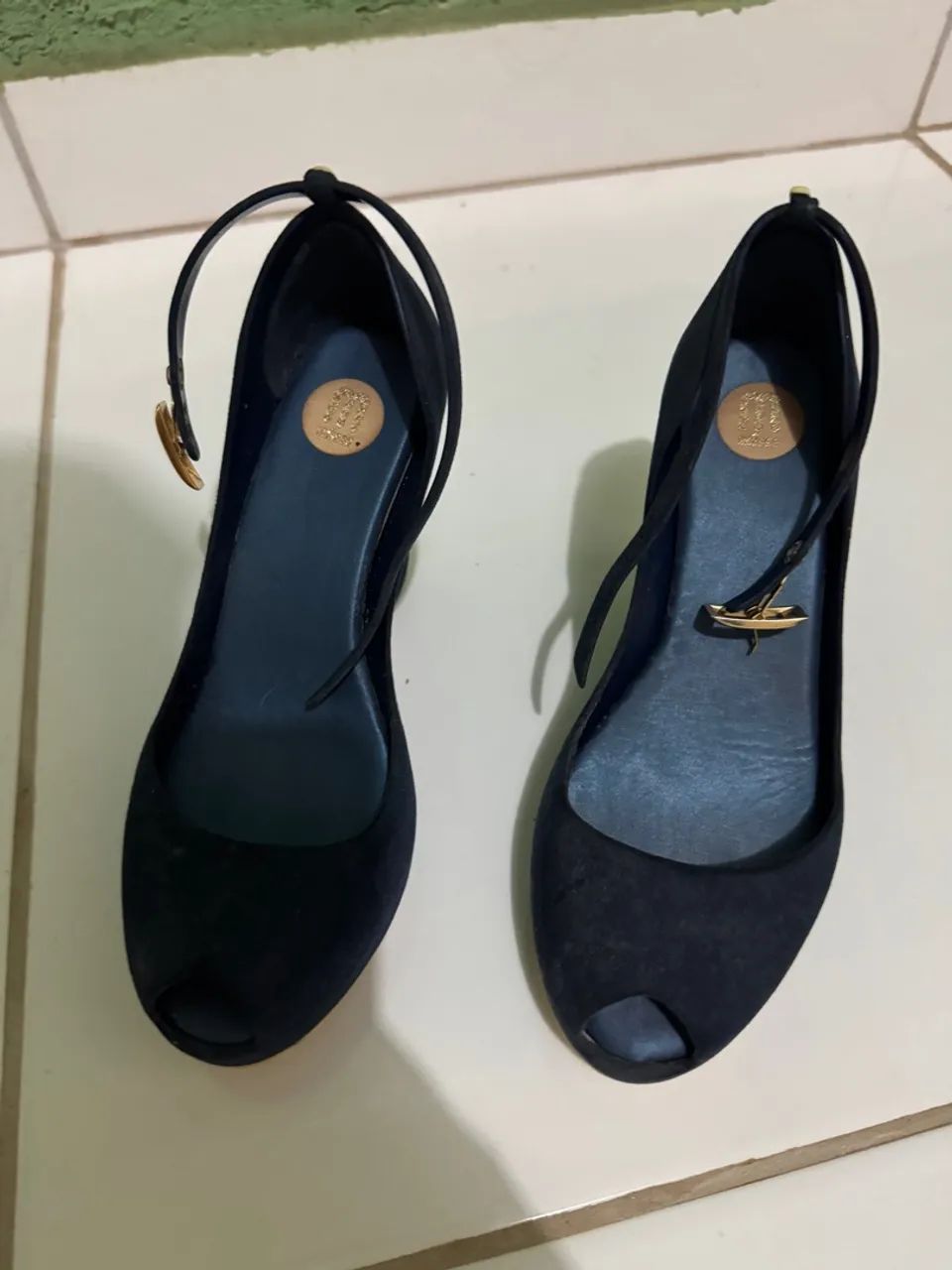 Sandália plataforma Melissa azul 33/34 - Foto 4