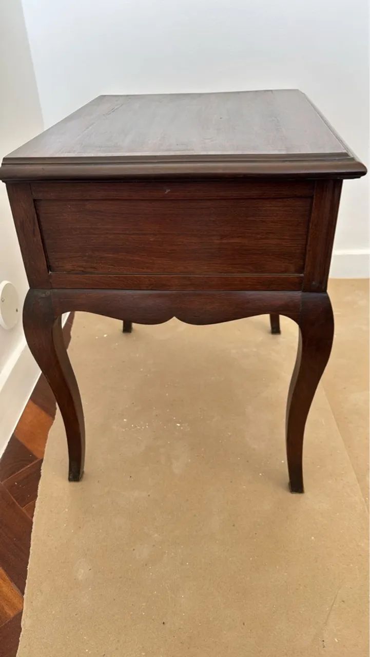 Mesa de Cabeceira estilo vintage em Madeira maciça - Foto 4