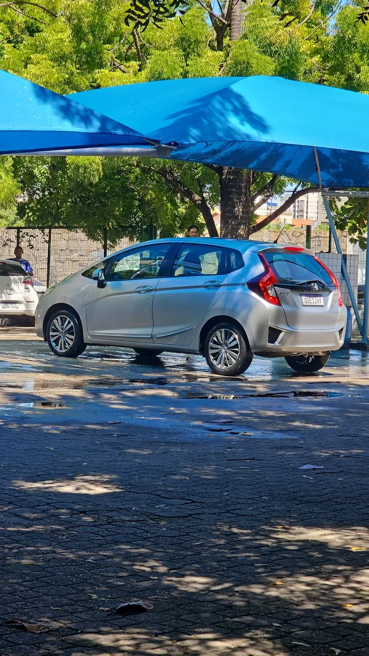 Honda Fit EX 2015 AUT (revisões na concessionária)