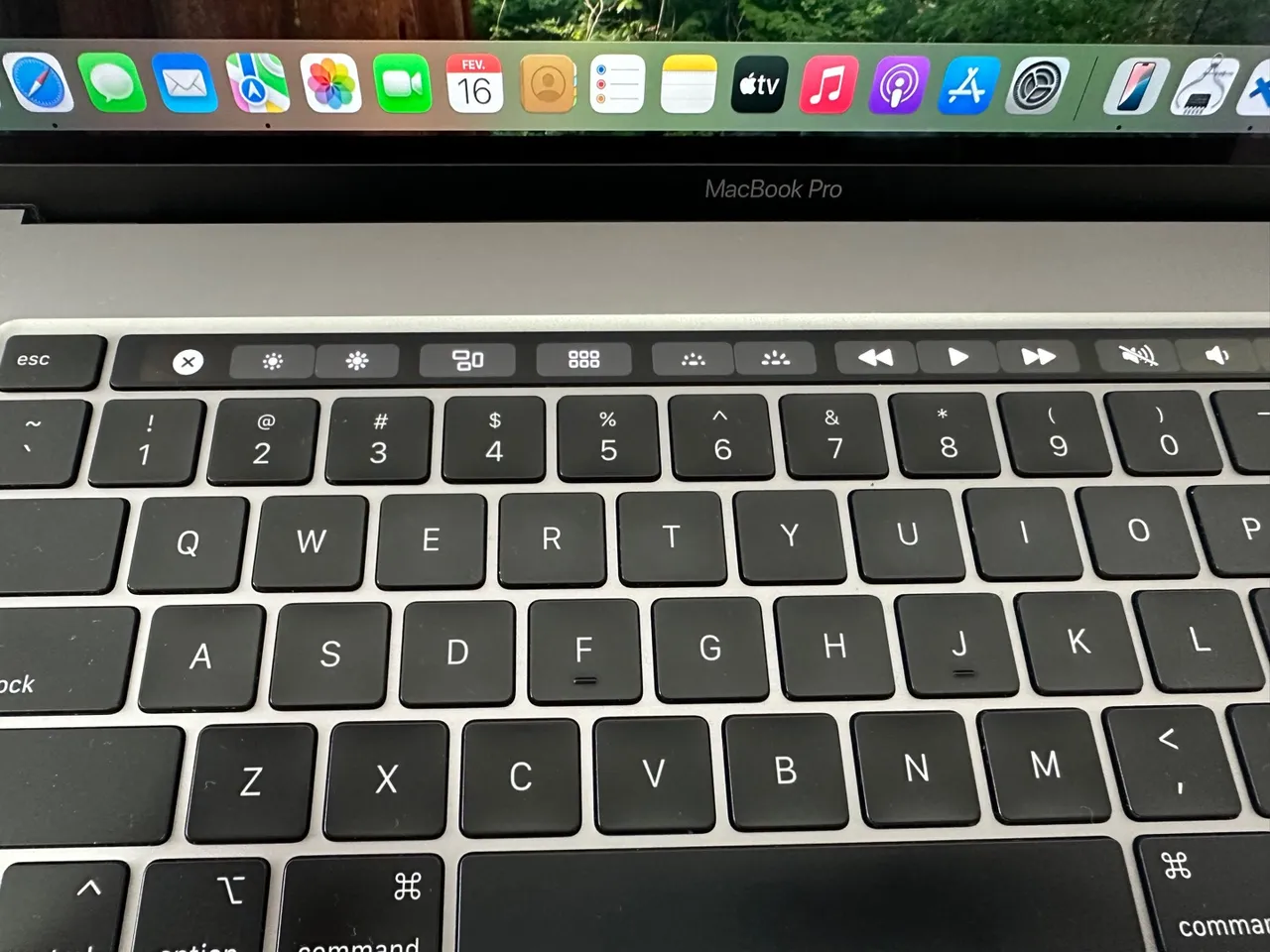macbook i7 16gb 1tb macbook i7 16gb 1tb