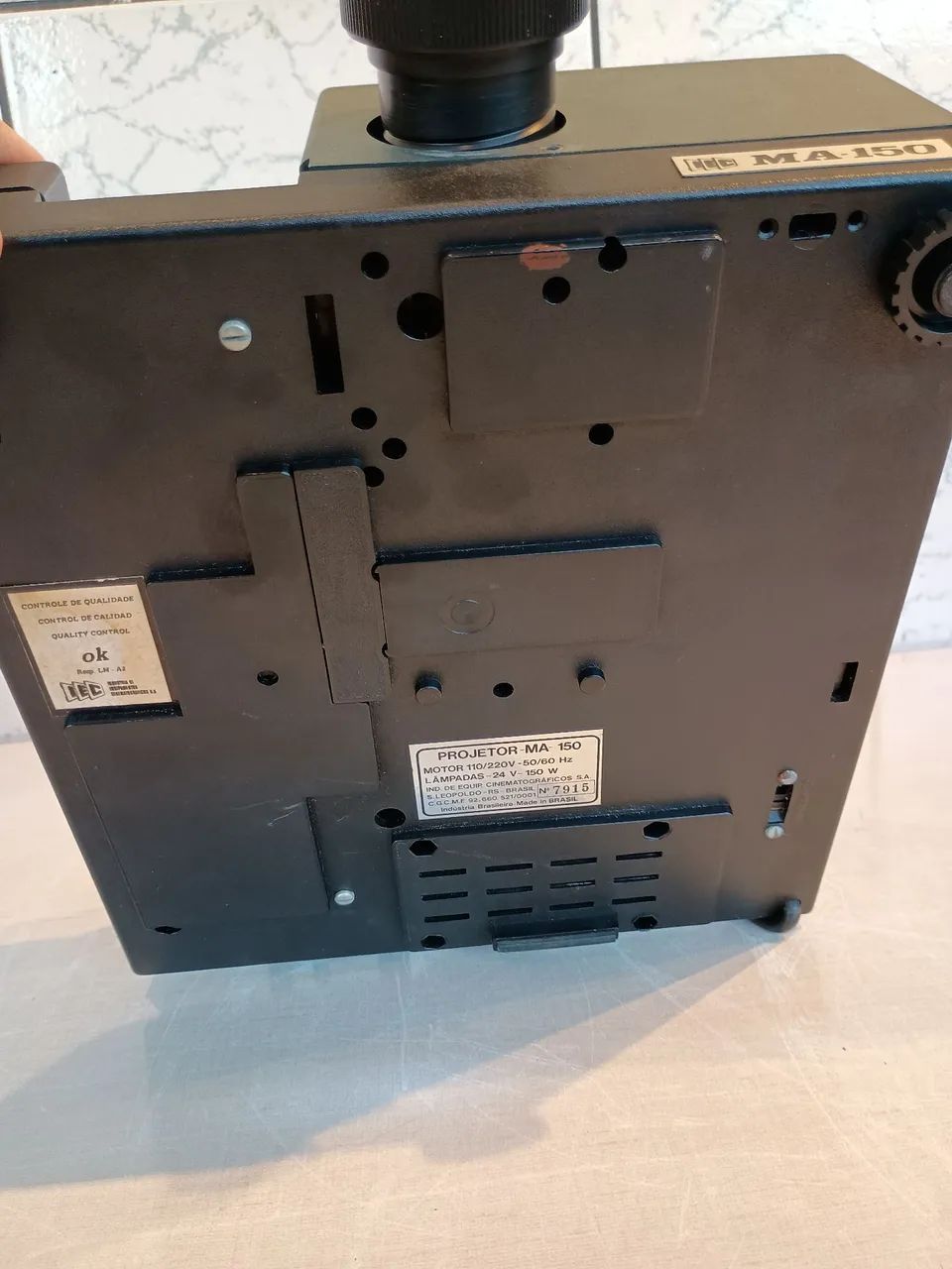 Projetor de slides IEC  MA-150 FUNCIONANDO COM FILME DO ALADIM  - Foto 6