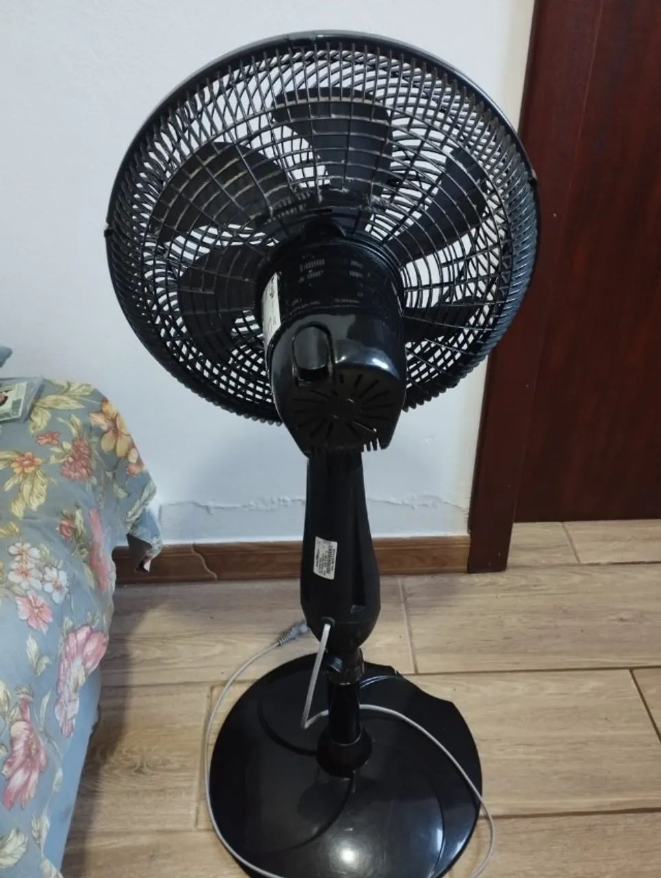 Ventilador Britânia Coluna Mega Turbo 30 - 220V - Usado e Funcionando - Foto 2