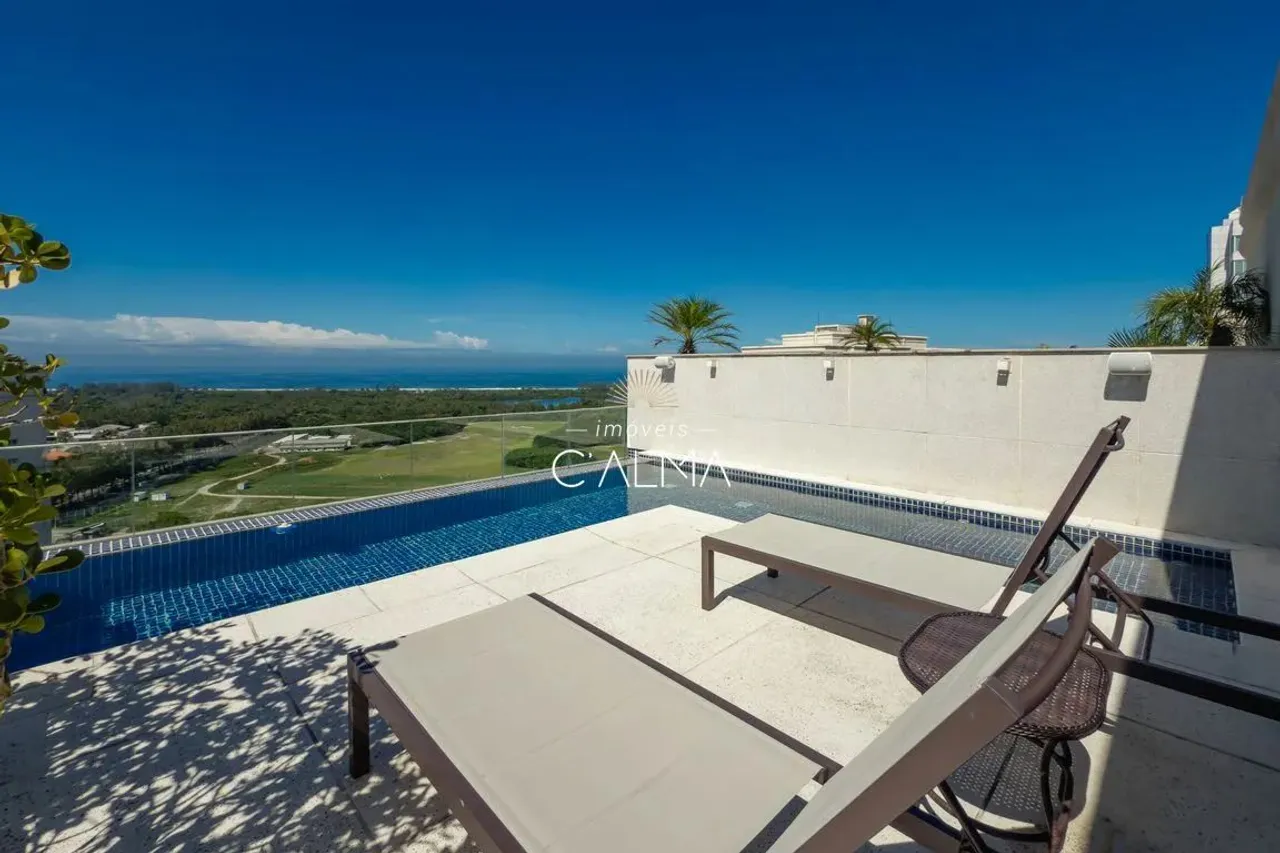 Viva o Luxo: Cobertura Duplex Incrível na Barra! No Condomínio Riserva Uno!
