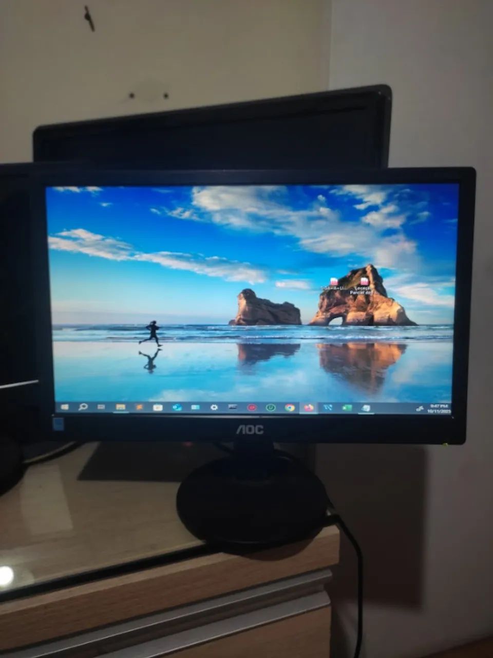 Monitor AOC 16 polegadas