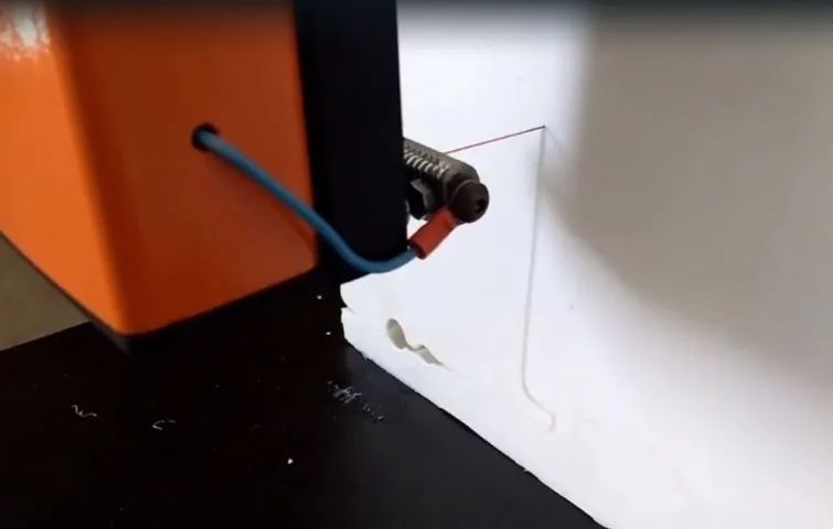 CNC ROUTER FIO QUENTE 