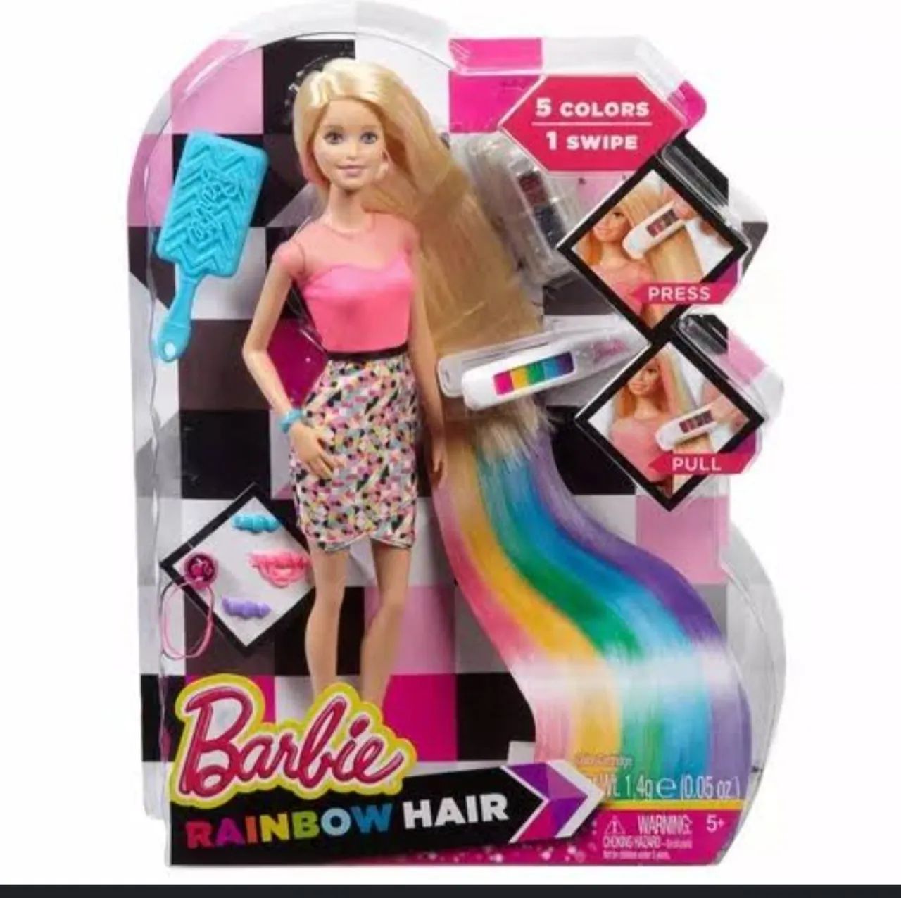 Boneca Barbie com vestido estampado - Foto 3