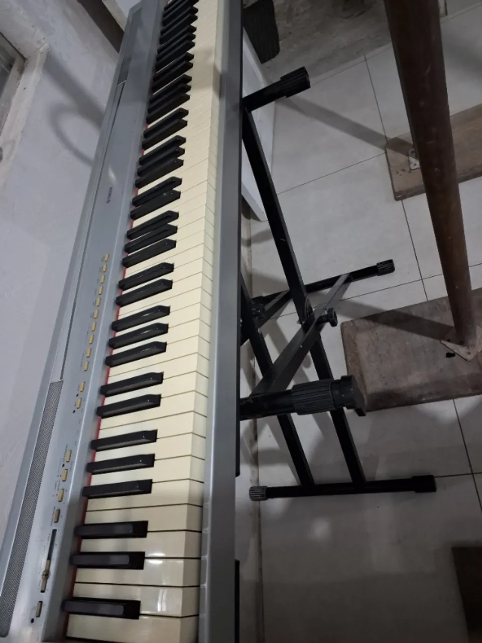 piano digital yamaha p 95