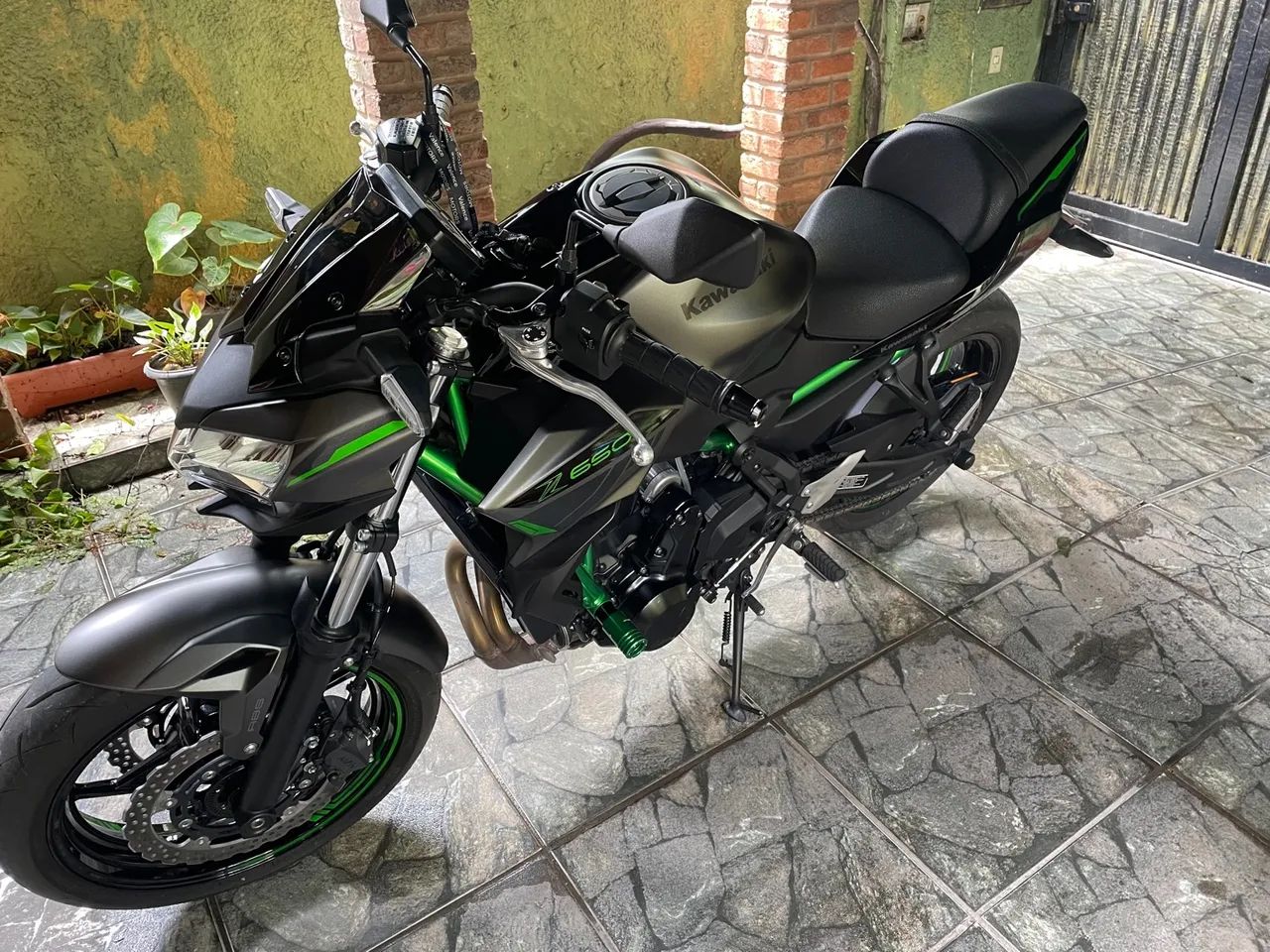 Kawasaki Z650 - 2024 Impecável - Foto 8