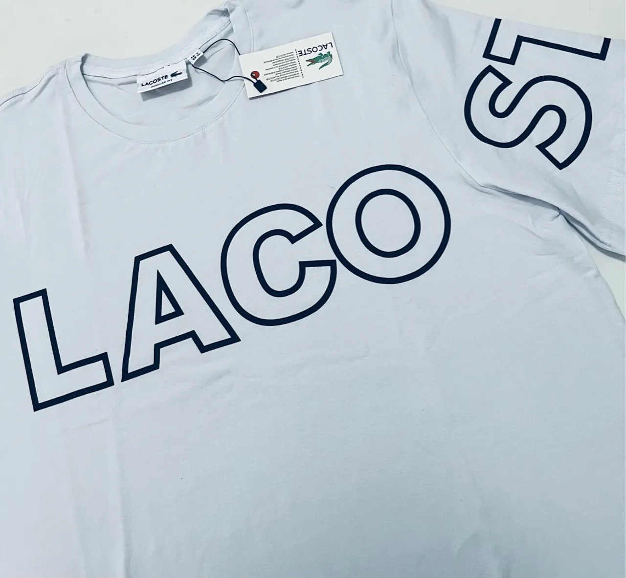 Camiseta Lacoste modelo site