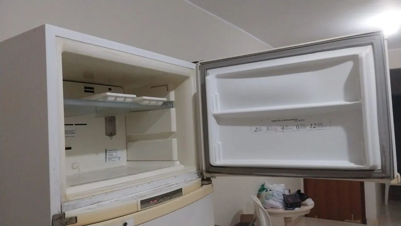 Geladeira Duplex Usada - Foto 2