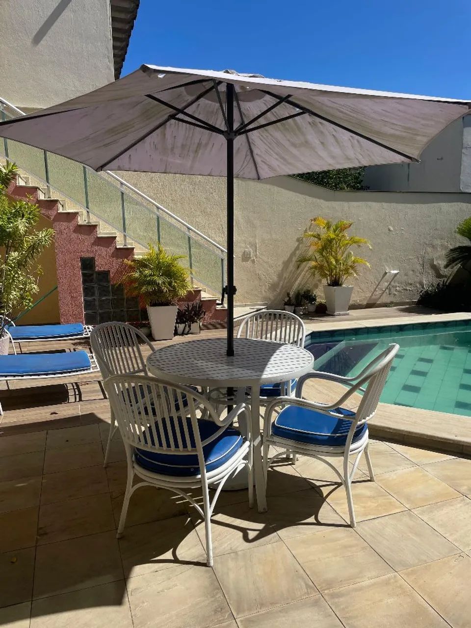 Mesas e cadeiras de piscina64294488718338122
