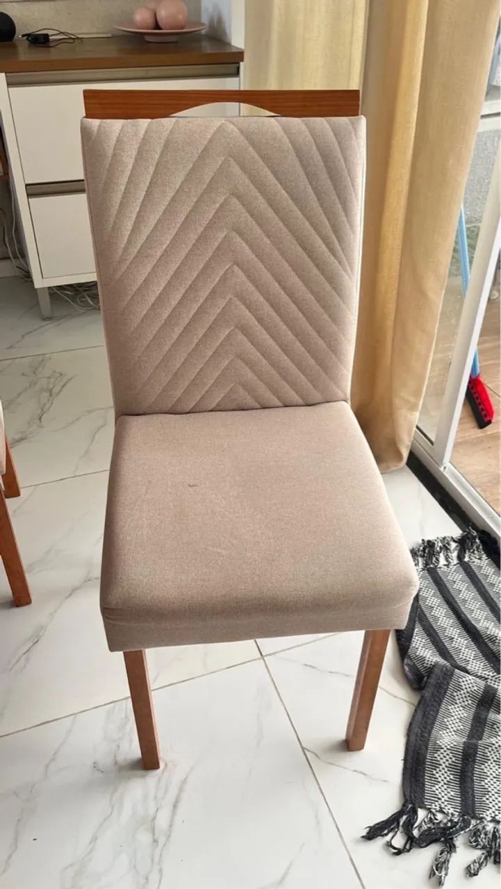 Cadeira para mesa de jantar