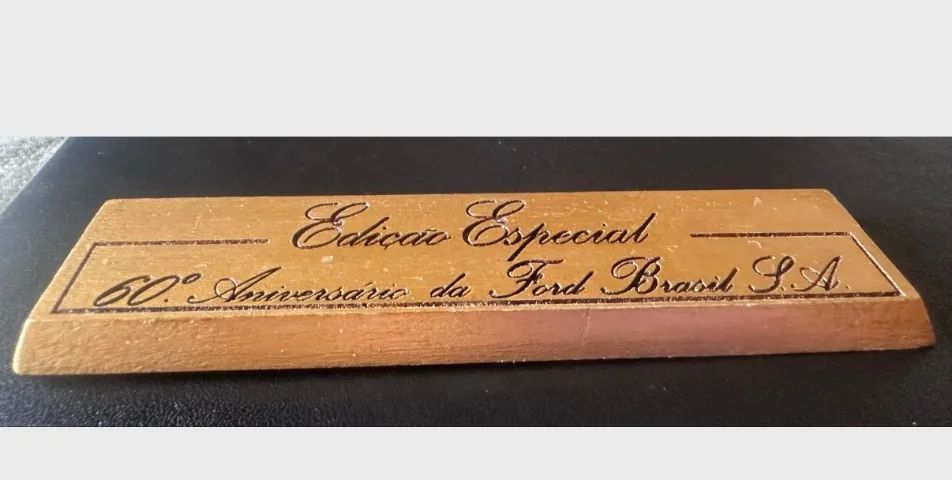 Placa dourada landau 1979 série especial - Foto 3