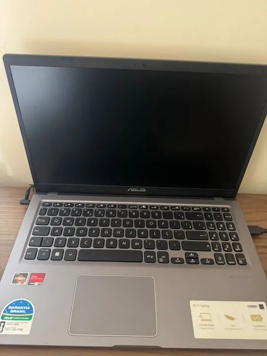 Notebook AMD Ryzen 5 3500U with Radeon Vega Mobile Gfx     2.10 GHz - Foto 2