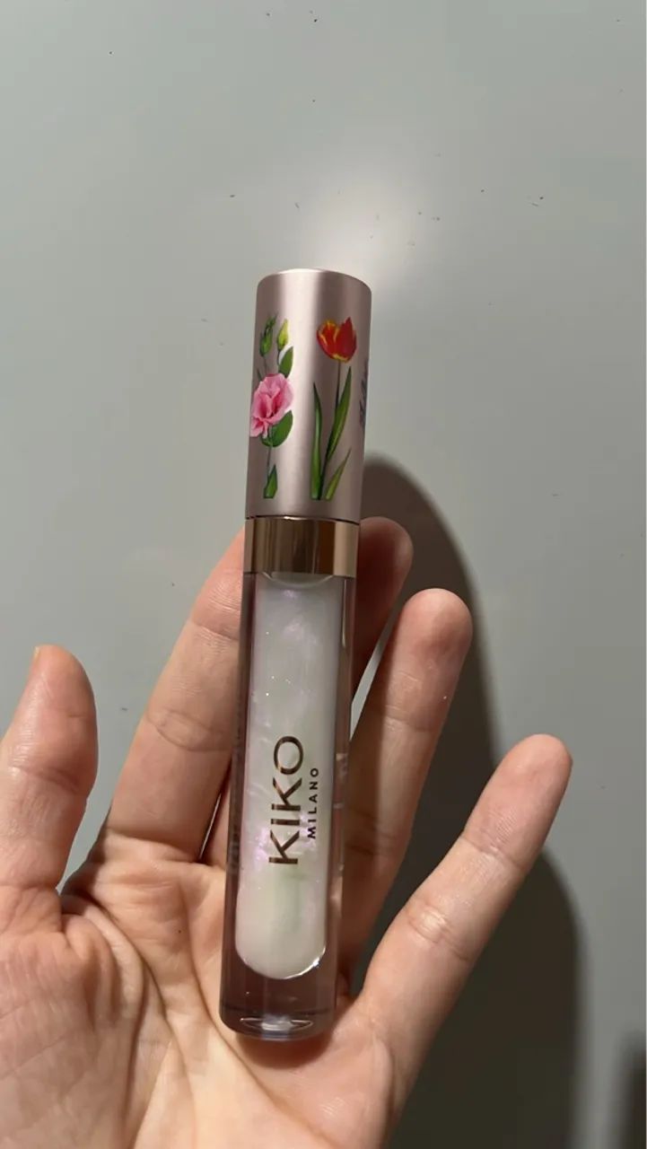 Days in Bloom Volumizing Lip Shine da Kiko Milano - Foto 2