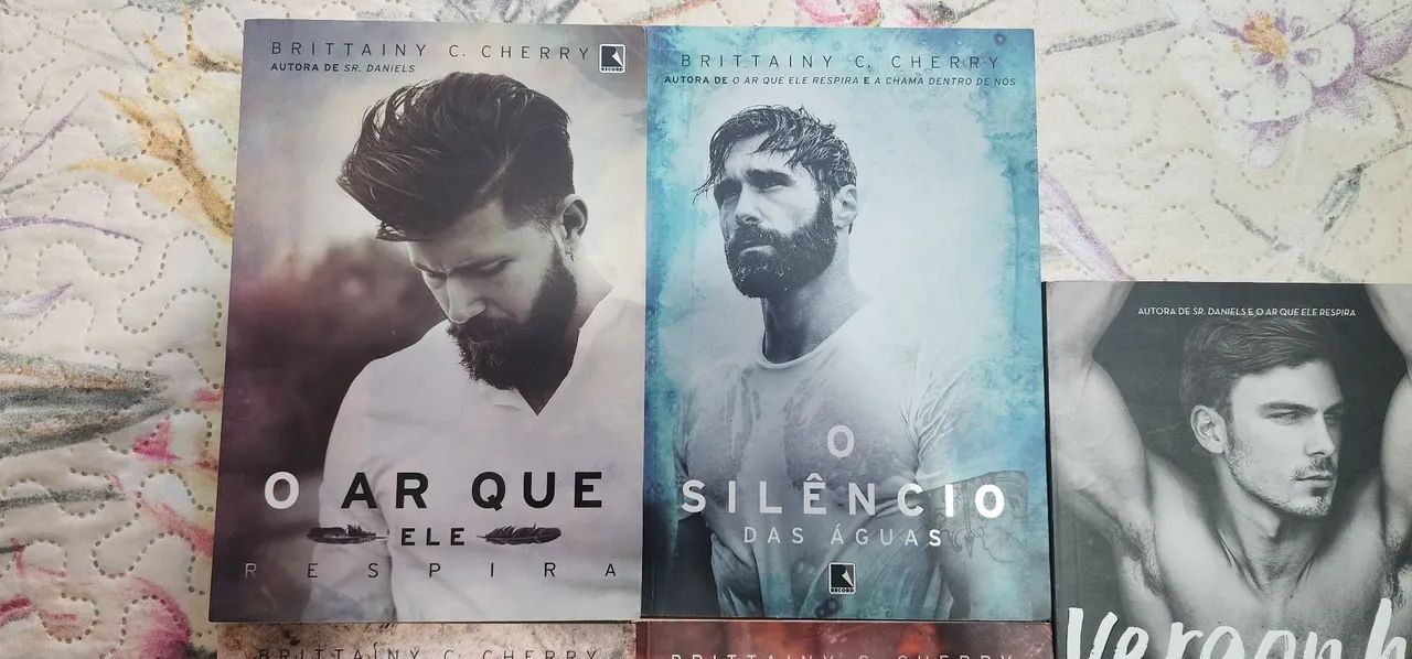 Coleção Elementos + Livro Vergonha de Britany C Cherry  - Foto 2