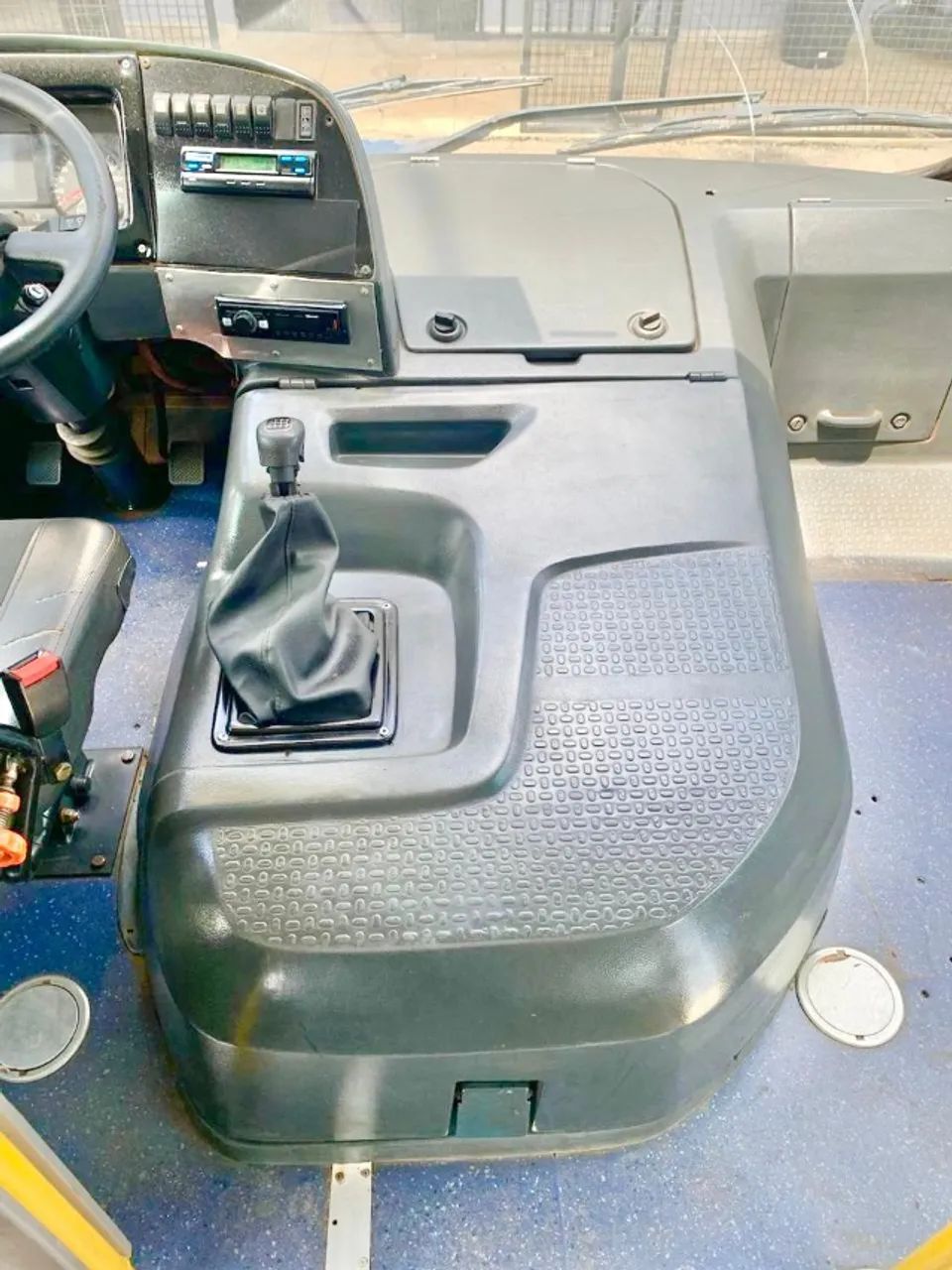 Micro Onibus Neobus Escolar 2014/14 ótimo estado  - Foto 7