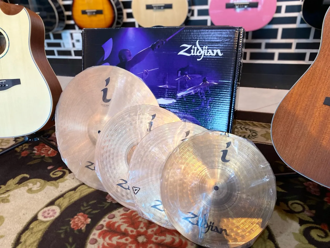 Pratos Zildjian i Series - Kit Completo