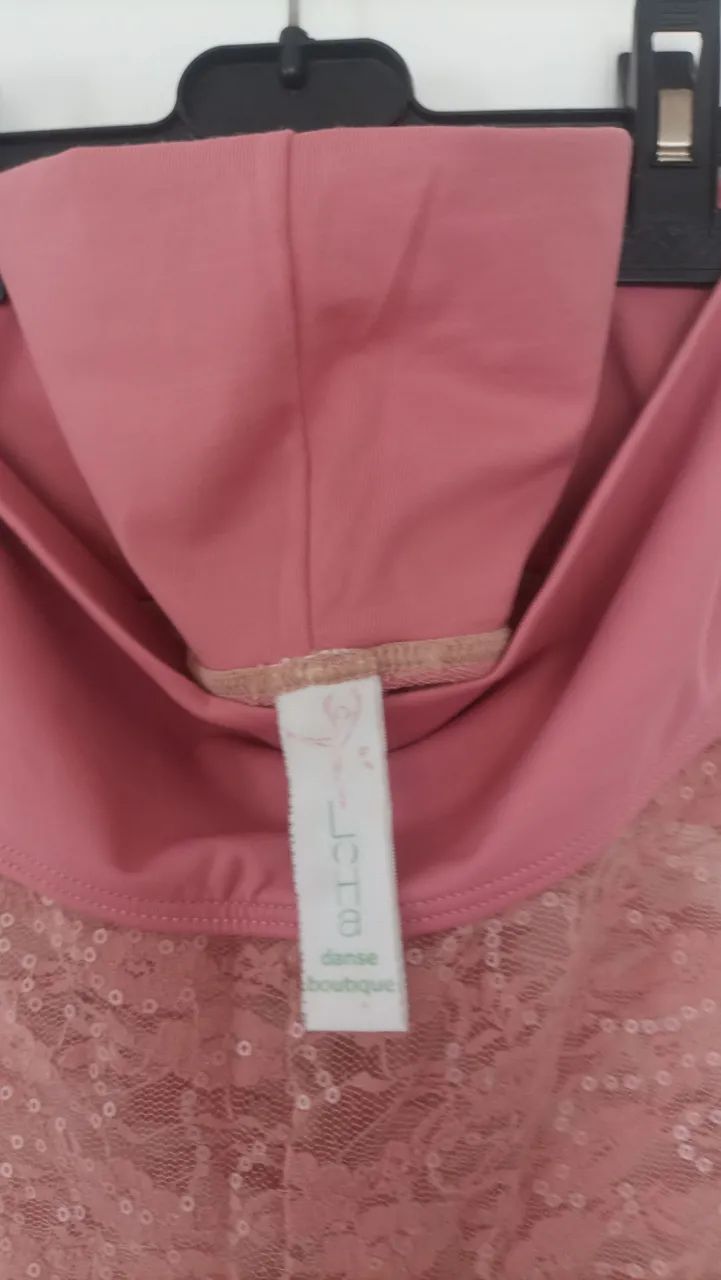 Shorts Ballet  de renda rosa e paetê  - Foto 3