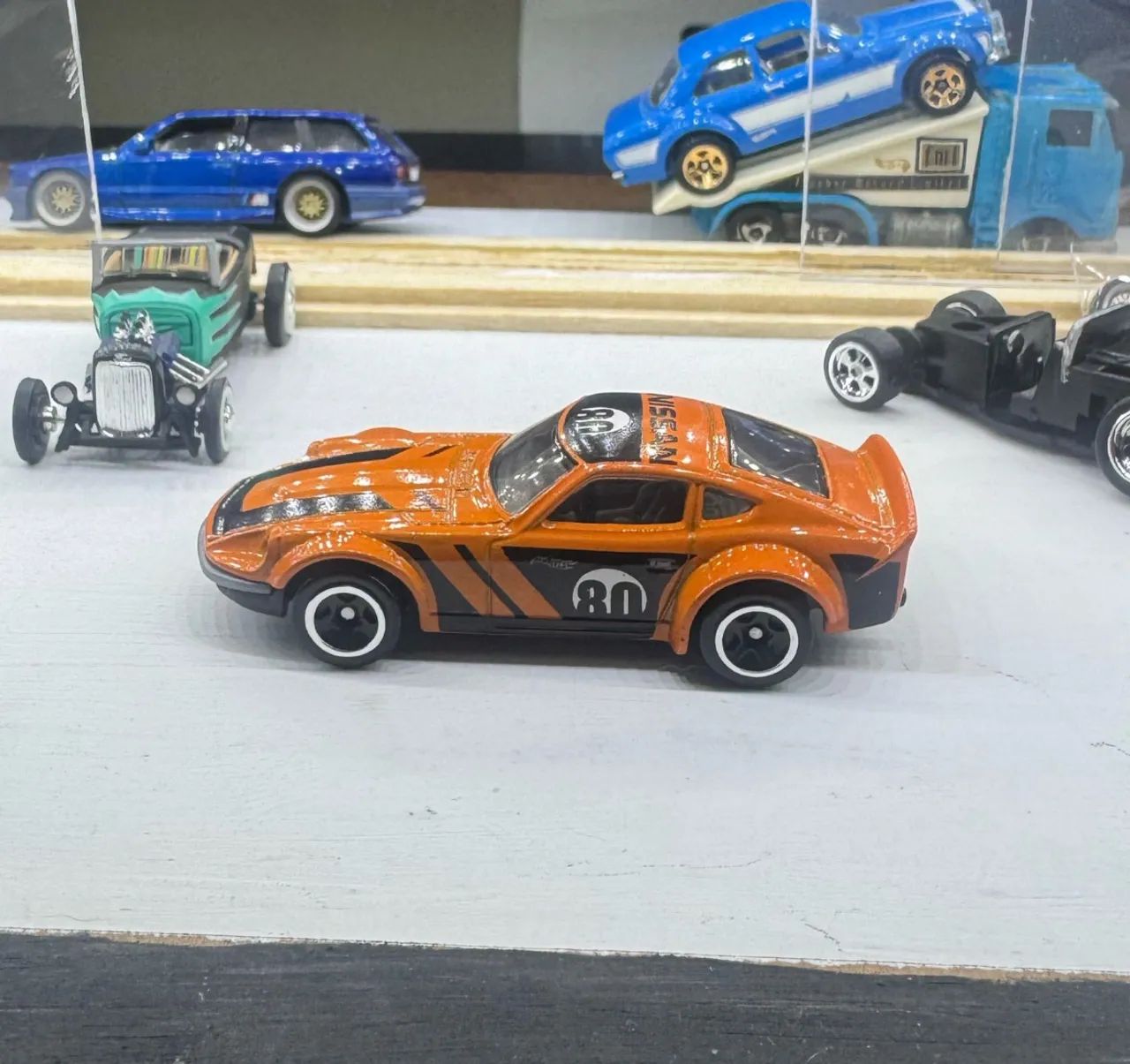 Carro Hot Wheels Nissan 240Z - Foto 3