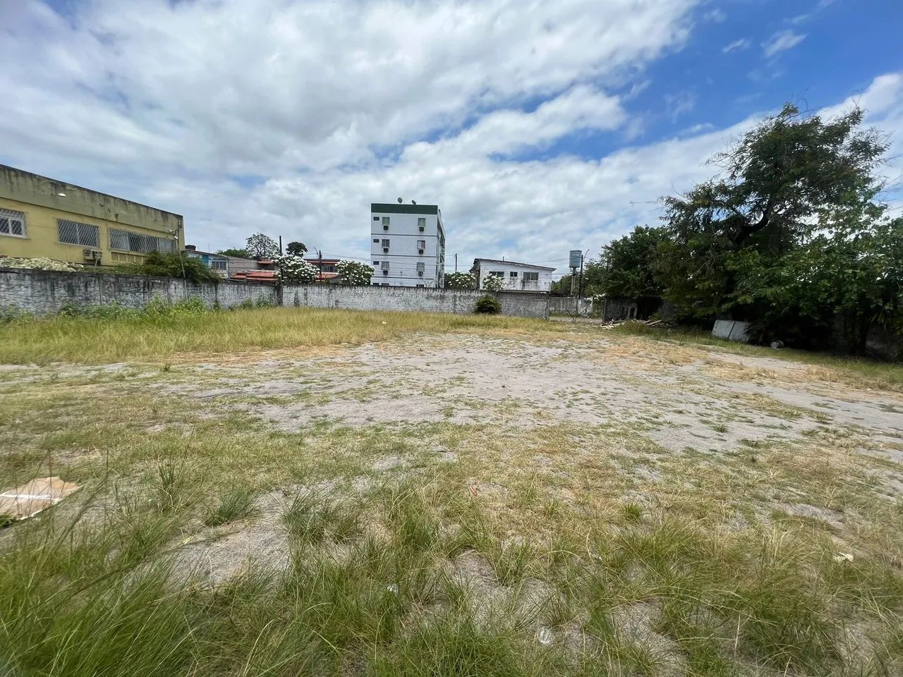 Lote/Terreno para aluguel tem 800 metros quadrados em Imbiribeira - Recife - PE - Foto 2