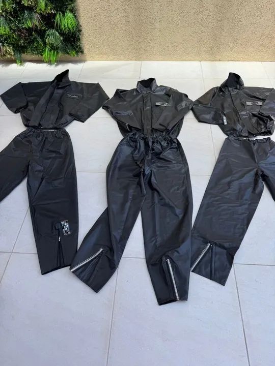 Capa de Chuva - Foto 2