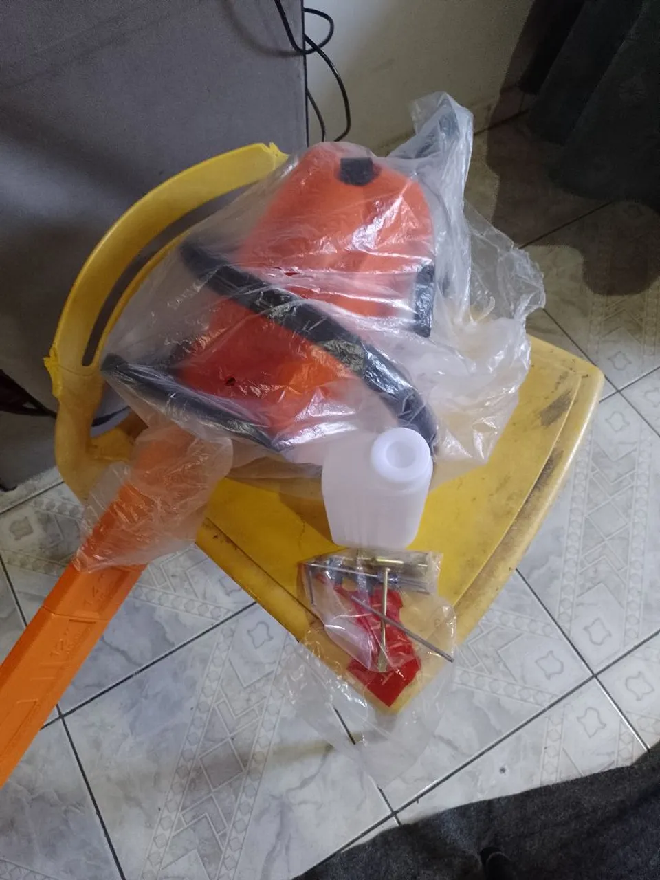 Moto Serra STIHL MS 382 Original <br>Cilindradas 72,2cc Potência 5,3Cv<br>Novo Nunca Usado